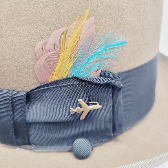 Vintage Champ Feel The Felt Fedora Brown Black KASMIR Finish 7-1\8 Airplane Pin - Picture 3 of 10